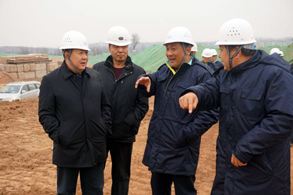 集團(tuán)領(lǐng)導(dǎo)會同航天六院、航天六院十一所(京)調(diào)研灞橋生活垃圾無害化處理項目